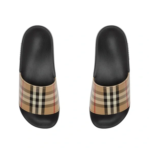 Burberry | Shoes | Nib Burberry Mens Furley Vintage Check  display picture 1